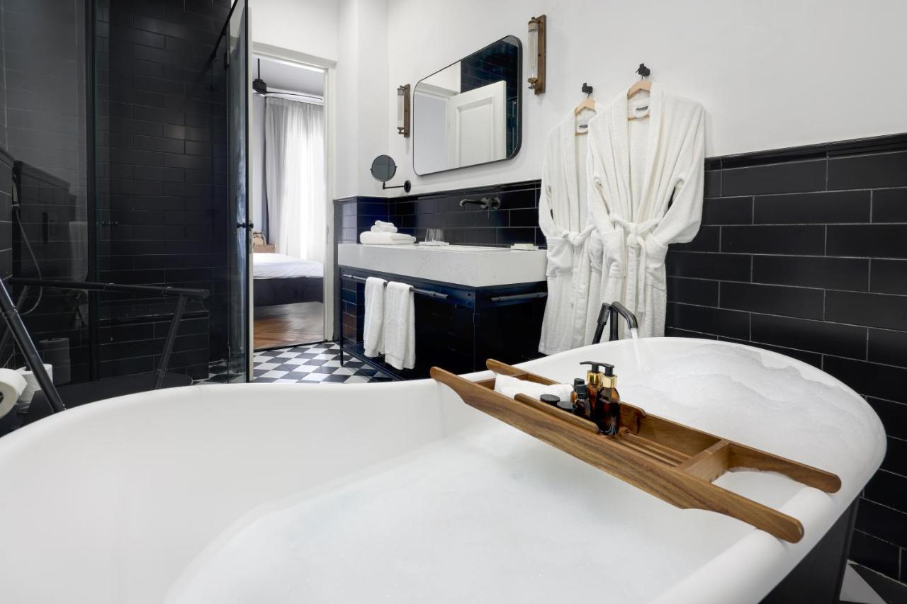 Allegro Neve Tzedek Boutique Suites - By Homy Tel Aviv Bagian luar foto